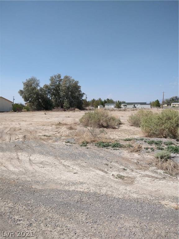 270 W Starlight Drive, Pahrump, NV 89048