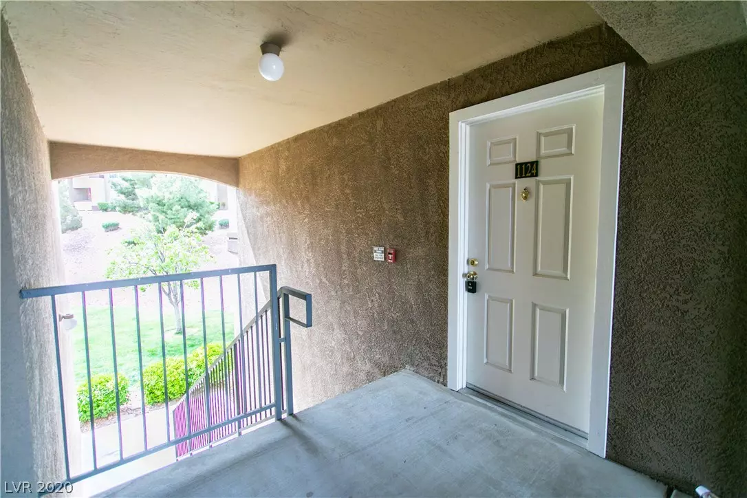 Henderson, NV 89012,231 Horizon Ridge #1124