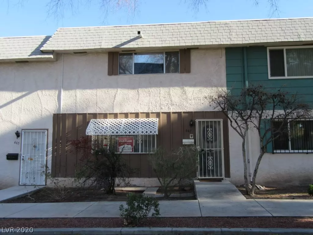 Las Vegas, NV 89121,667 GREENBRIAR TOWNHOUSE Way