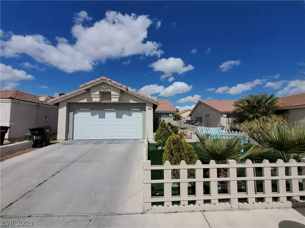 1232 Star Meadow Drive, North Las Vegas, NV 89030