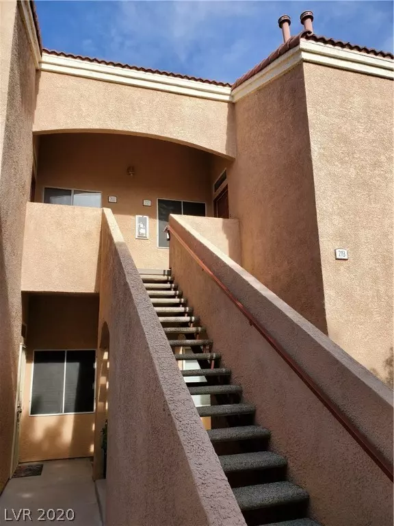 Henderson, NV 89052,700 Carnegie #2123