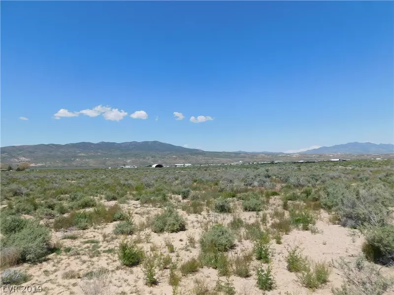 Russell Road, Caliente, NV 89008