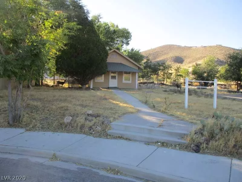 203 Clover Street, Caliente, NV 89008