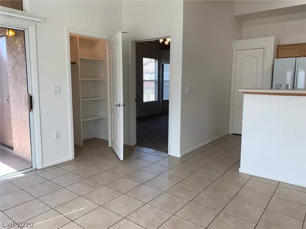 Henderson, NV 89052,2305 HORIZON RIDGE #821