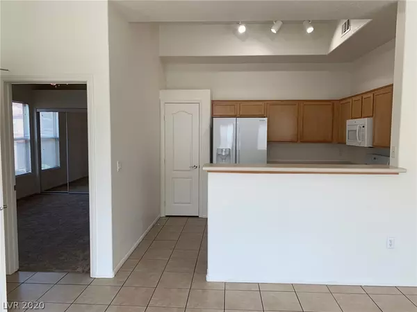 Henderson, NV 89052,2305 HORIZON RIDGE #821