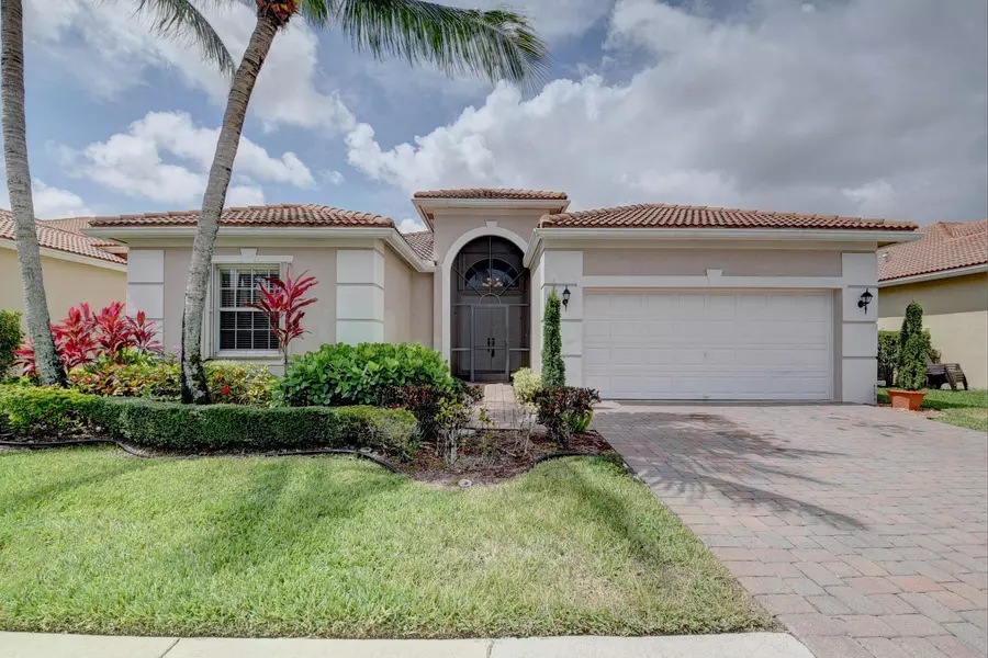 8262 Pine Cay, West Palm Beach, FL 33411