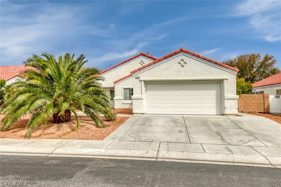 2108 Meadow Green Avenue, North Las Vegas, NV 89031