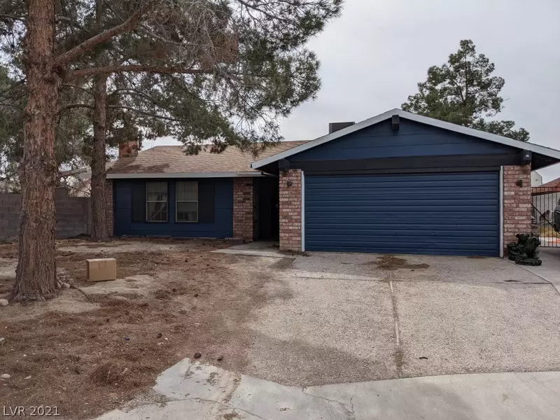 5825 Robin Lane, Las Vegas, NV 89108