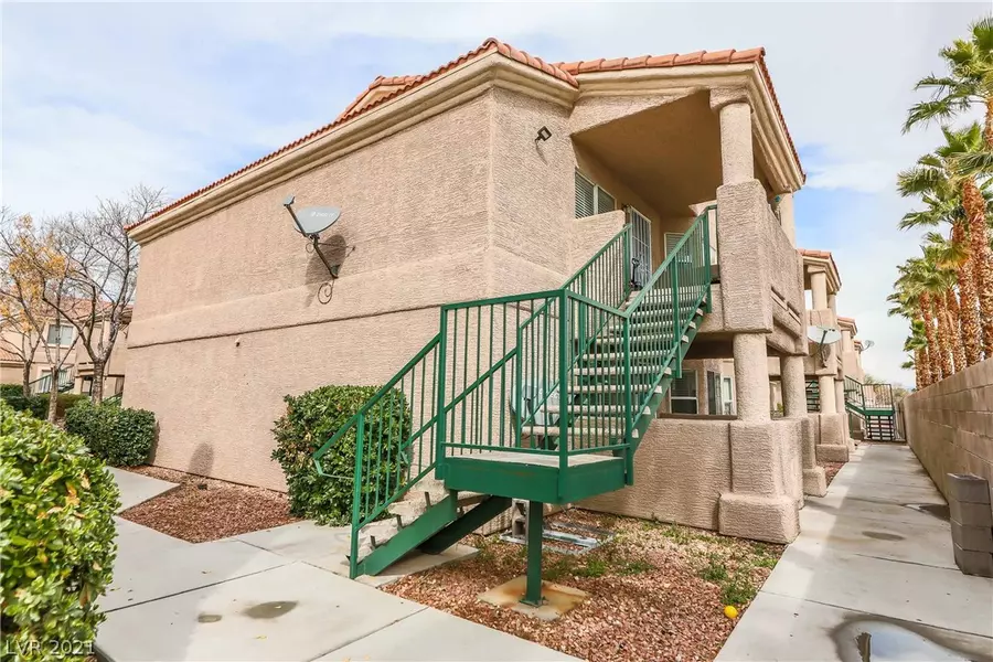 2225 James Bilbray Drive, Las Vegas, NV 89108