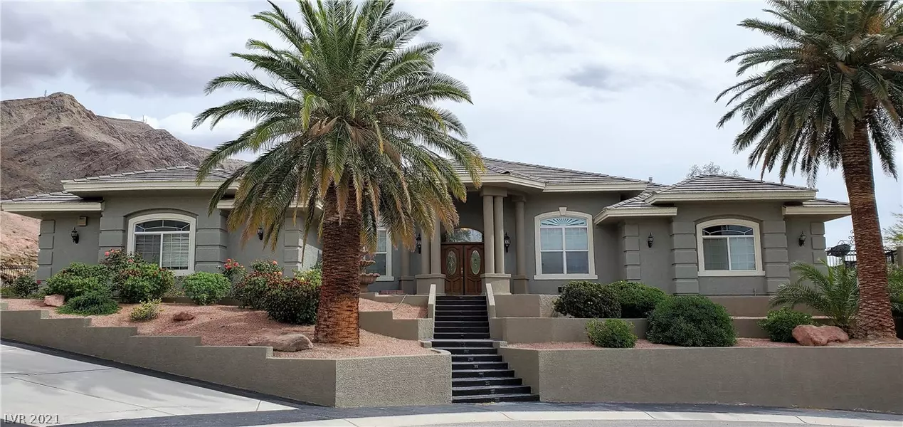 7195 Pico Rio Court, Las Vegas, NV 89156