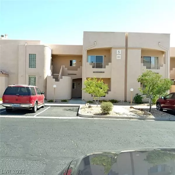 2241 Bay Club Drive #102, Laughlin, NV 89029