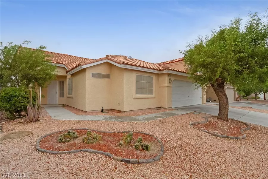 7412 Forest Ivy Street, Las Vegas, NV 89131