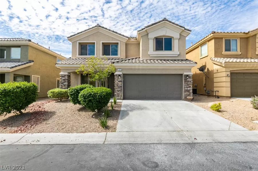 77 Broken Putter Way, Las Vegas, NV 89148