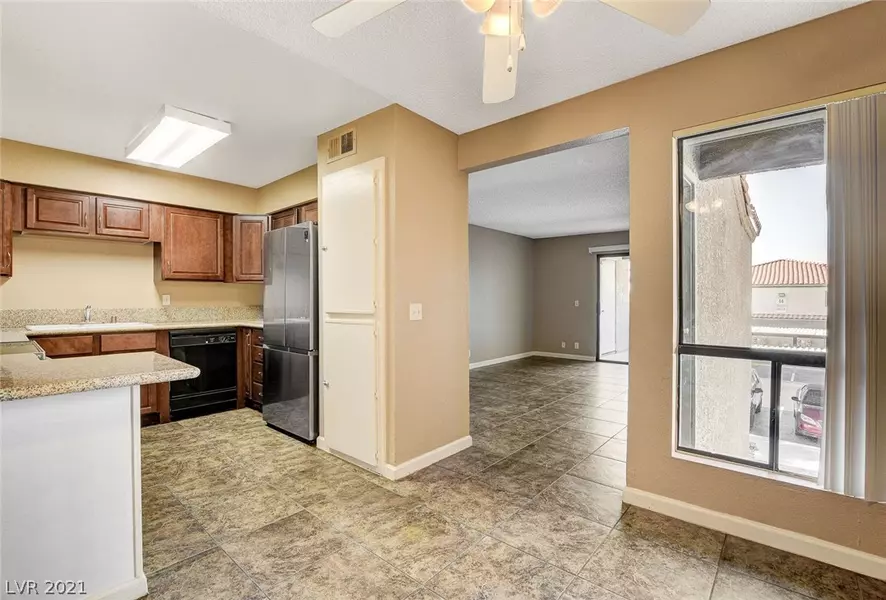 3151 Soaring Gulls Drive #2084, Las Vegas, NV 89128