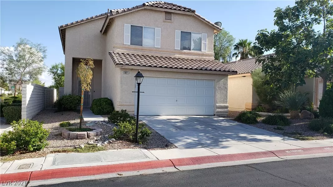 8921 Iron Hitch Avenue, Las Vegas, NV 89143