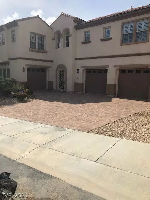 Henderson, NV 89044,2176 S Pont Alma Court