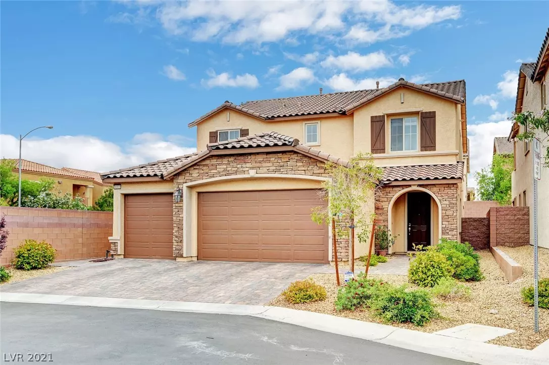 Las Vegas, NV 89113,8103 Surrey Field Court