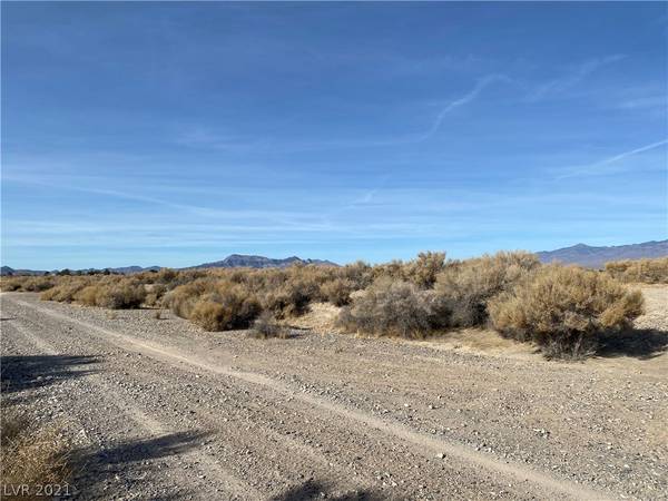 1140 Jacaranda Street, Pahrump, NV 89048