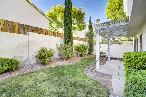 Las Vegas, NV 89147,4327 Coyote Crest Court