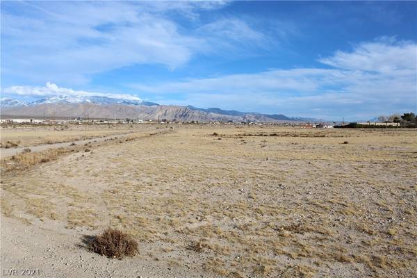 1861 E Ironhorse Street, Pahrump, NV 89048