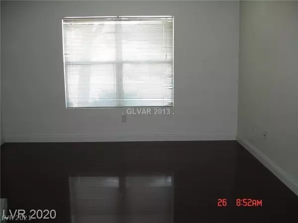 Las Vegas, NV 89118,5055 Hacienda #1035