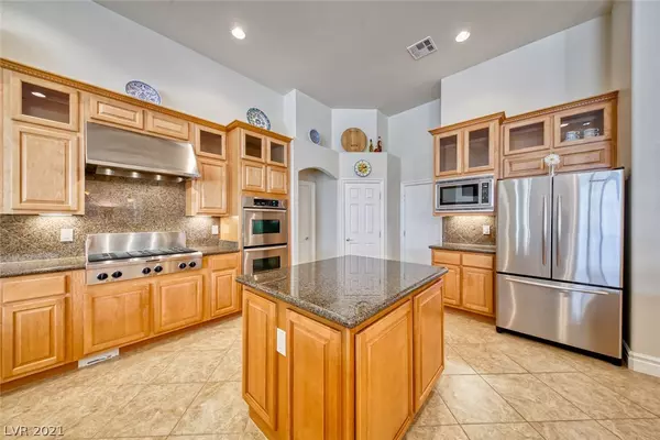 Las Vegas, NV 89131,8355 Lovers Knot Court