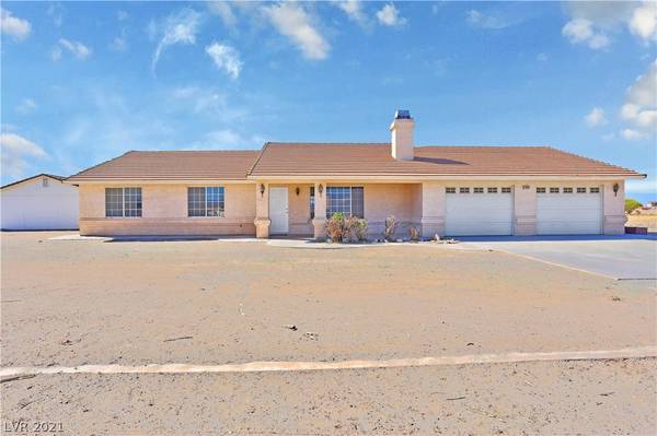 2860 Oakleaf Avenue, Pahrump, NV 89048