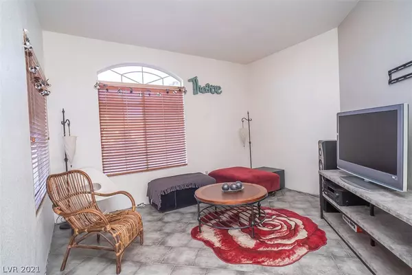 Henderson, NV 89015,472 Tiger Lily Way