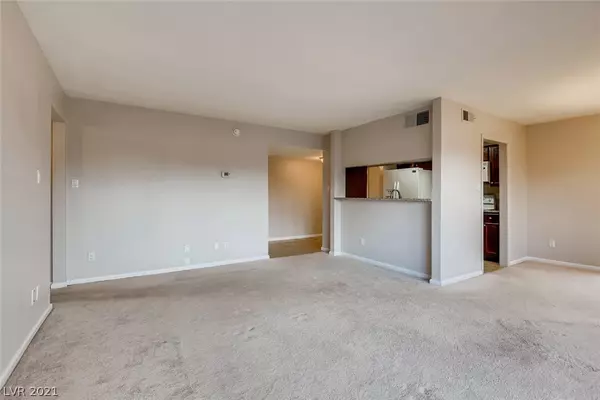 Las Vegas, NV 89109,769 Oakmont Avenue #404