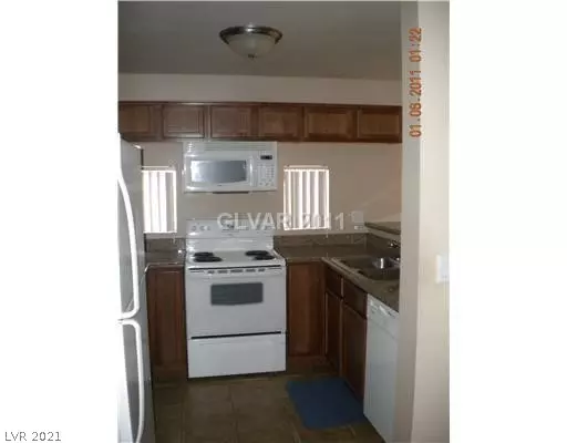 Las Vegas, NV 89128,2121 Sealion Drive #108