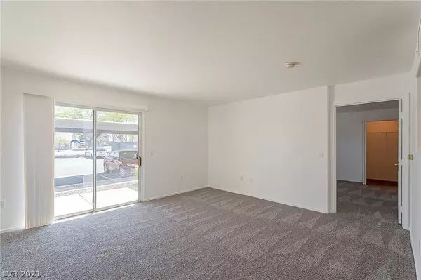 Las Vegas, NV 89122,5788 Ambassador Avenue #103