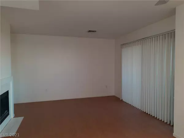 Las Vegas, NV 89103,4827 Torrey Pines Drive #101