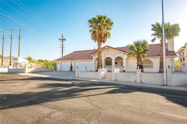 3692 Westcliff Avenue, Laughlin, NV 89029