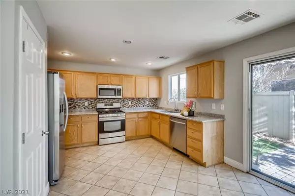 Las Vegas, NV 89148,9336 Aventurine Court