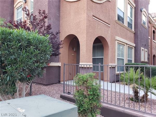 3975 N Hualapai Way #121, Las Vegas, NV 89129