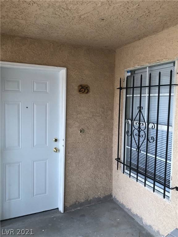 1830 N Pecos Road #255, Las Vegas, NV 89115