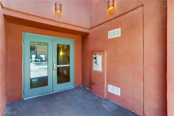 Las Vegas, NV 89123,67 E Agate Avenue #308