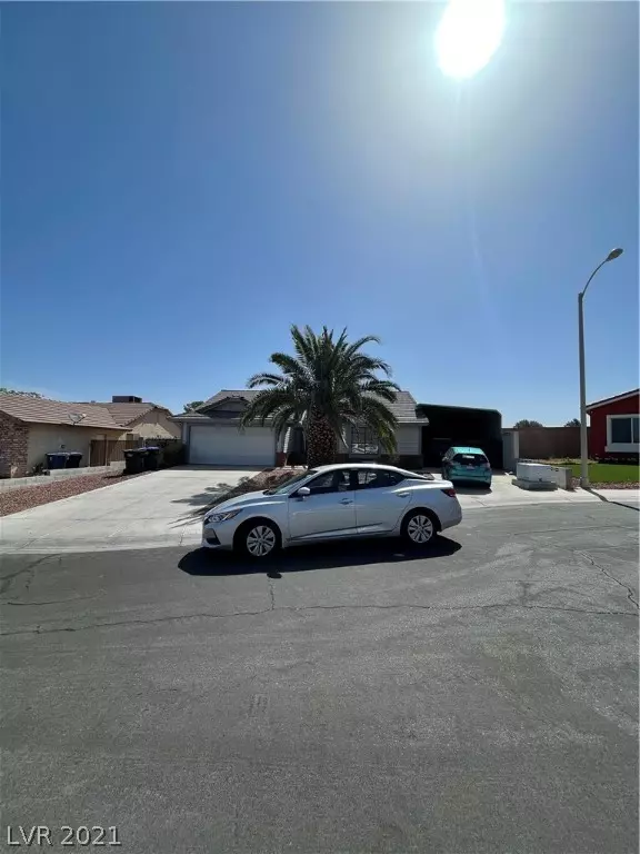 Henderson, NV 89074,154 Drifting Sand Court