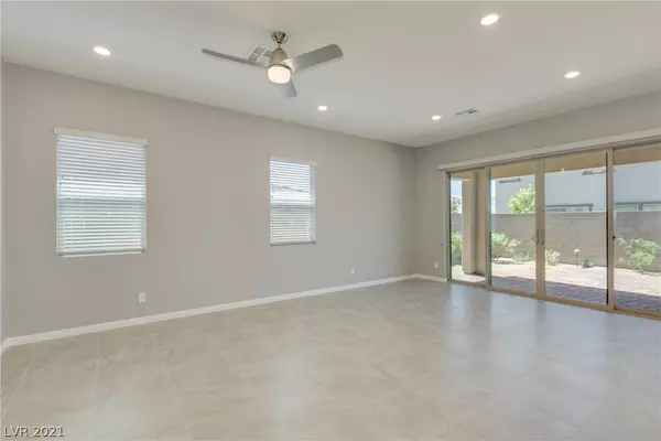 Las Vegas, NV 89138,865 Haven Oaks Place