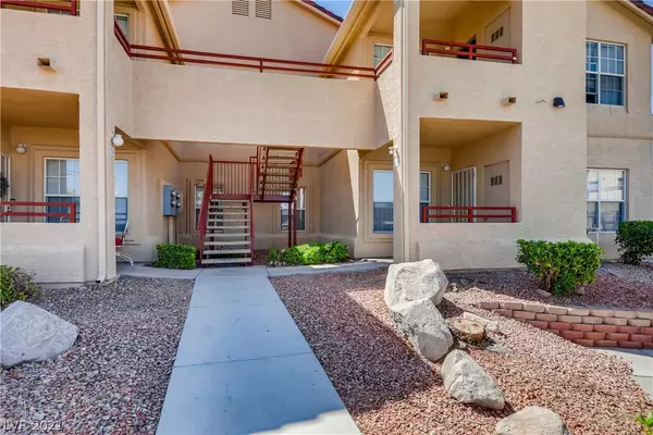 Henderson, NV 89015,520 Arrowhead Trail #123