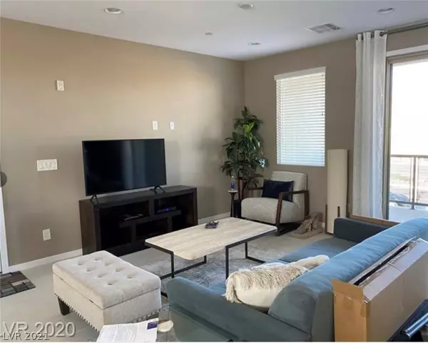 Las Vegas, NV 89135,11270 Hidden Peak Avenue #207