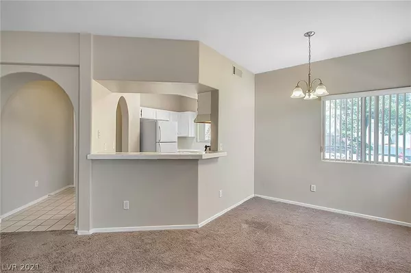 Las Vegas, NV 89145,900 Heavenly Hills Court #111