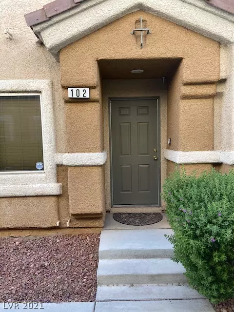 Henderson, NV 89011,6584 Strolling Plains Lane #102