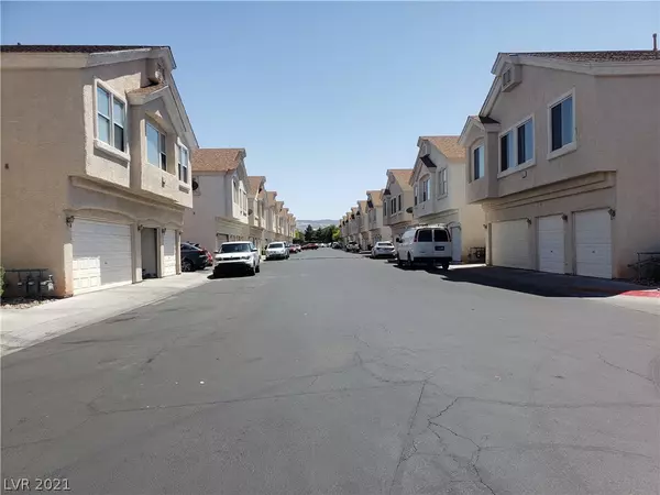 Henderson, NV 89011,5944 Trickling Descent Street #103