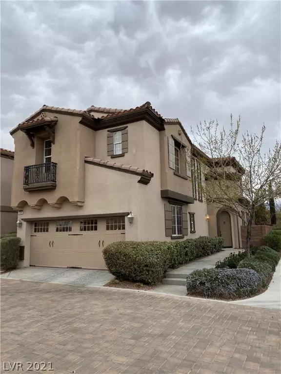 Las Vegas, NV 89135,2435 Granada Bluff Court