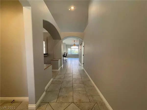 Las Vegas, NV 89148,9728 Geiger Peak Court