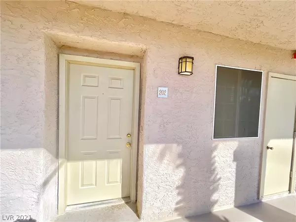 Laughlin, NV 89029,2072 Mesquite Lane #202