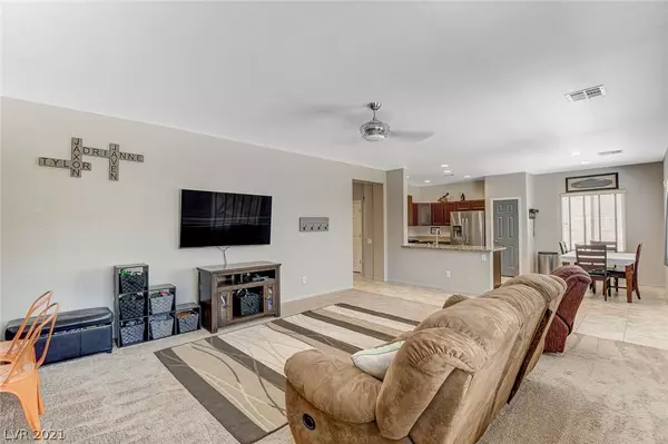 North Las Vegas, NV 89084,2924 Dowitcher Avenue