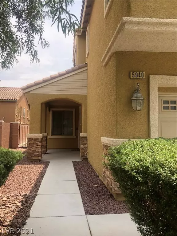 North Las Vegas, NV 89031,5940 Magic Oak Street