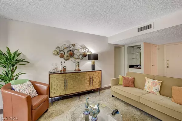 Las Vegas, NV 89169,730 S Royal Crest Circle #414